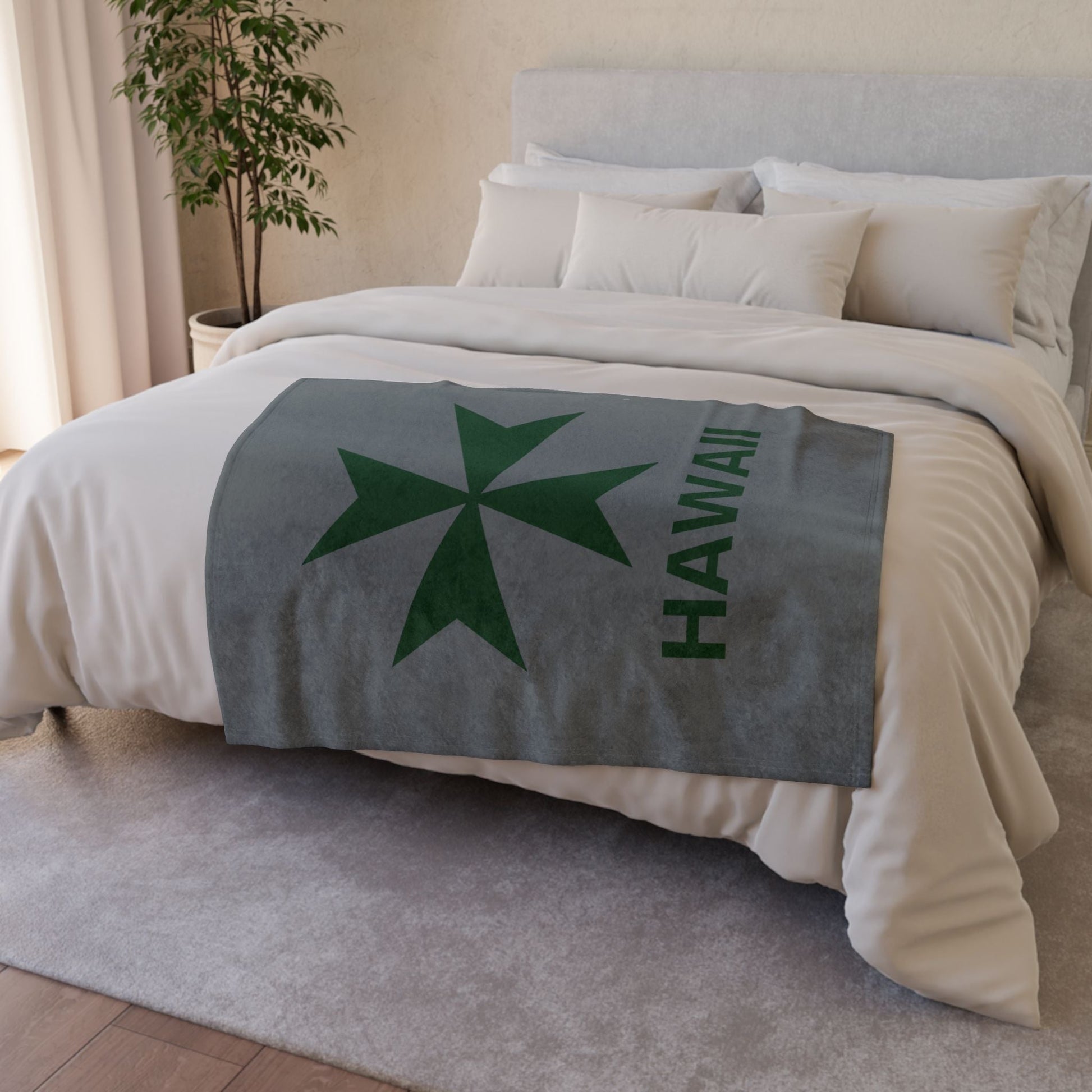 Hawaii cadre of The Military & Hospitaller Throw Blanket - Dark Grey - O'ahu Surf Company