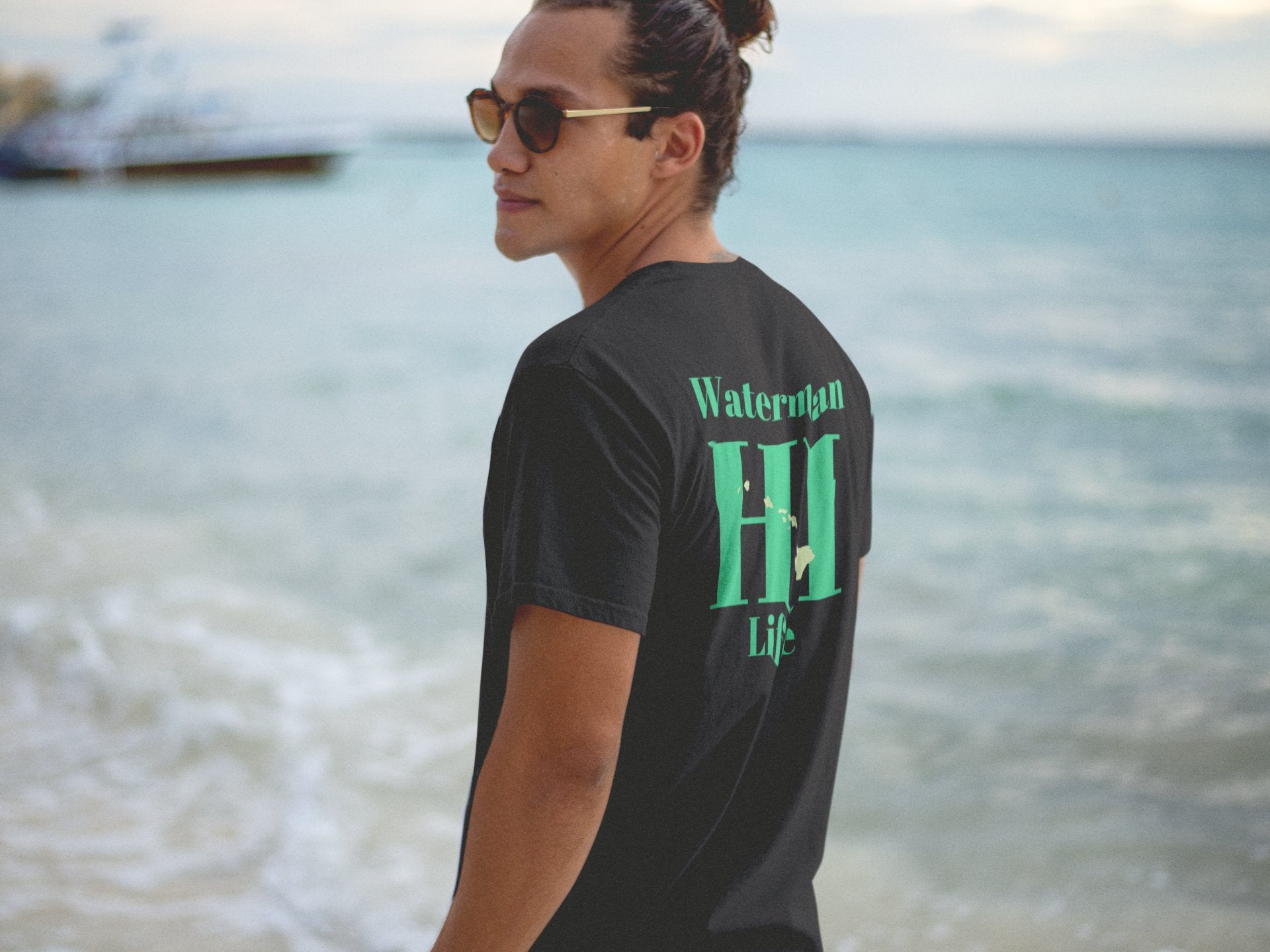 Oahu Waterman Hawaiian Islands Fishing and Diving T-shirt - O'ahu Surf Company