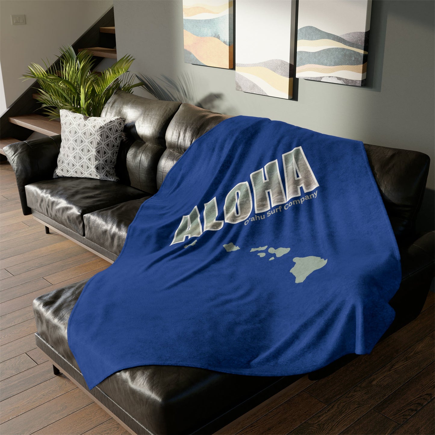 O'ahu Surf Company Aloha Hawaii Throw Blanket. These Oahu Hawaii island inspired blankets are irresistibly cozy and soft.