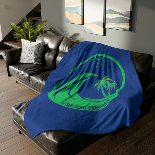 O'ahu Surf Company Blue Wave Throw Blanket. These island inspired surf themed blankets are irresistibly cozy and soft.